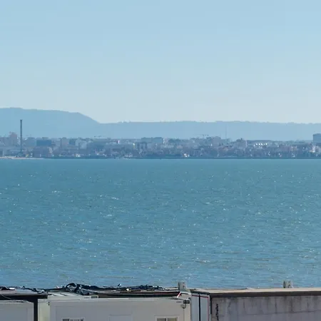 Alfama 2nd Floor Amazing River View Daire *