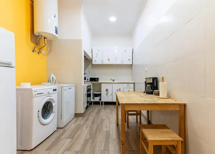 Alfama 2nd Floor Amazing River View Apartment Lisbon