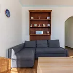 Alfama 2nd Floor Amazing River View ליסבון