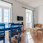 Alfama 2nd Floor Amazing River View