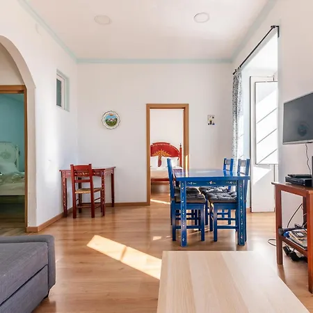 Alfama 2nd Floor Amazing River View * ליסבון