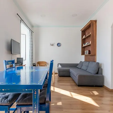 Alfama 2nd Floor Amazing River View Apartment